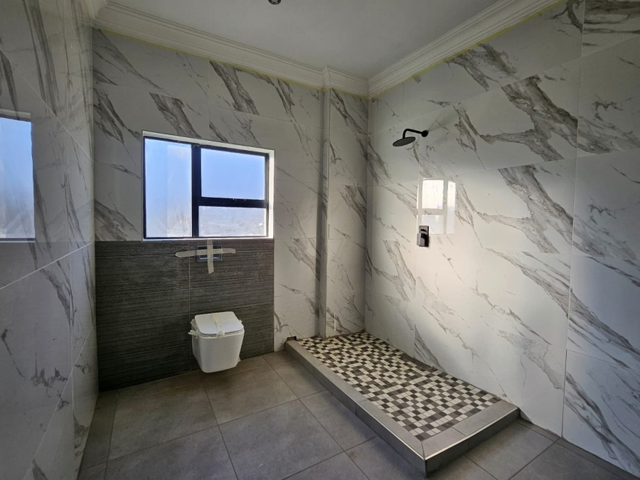 7 Bedroom Property for Sale in Melodie North West